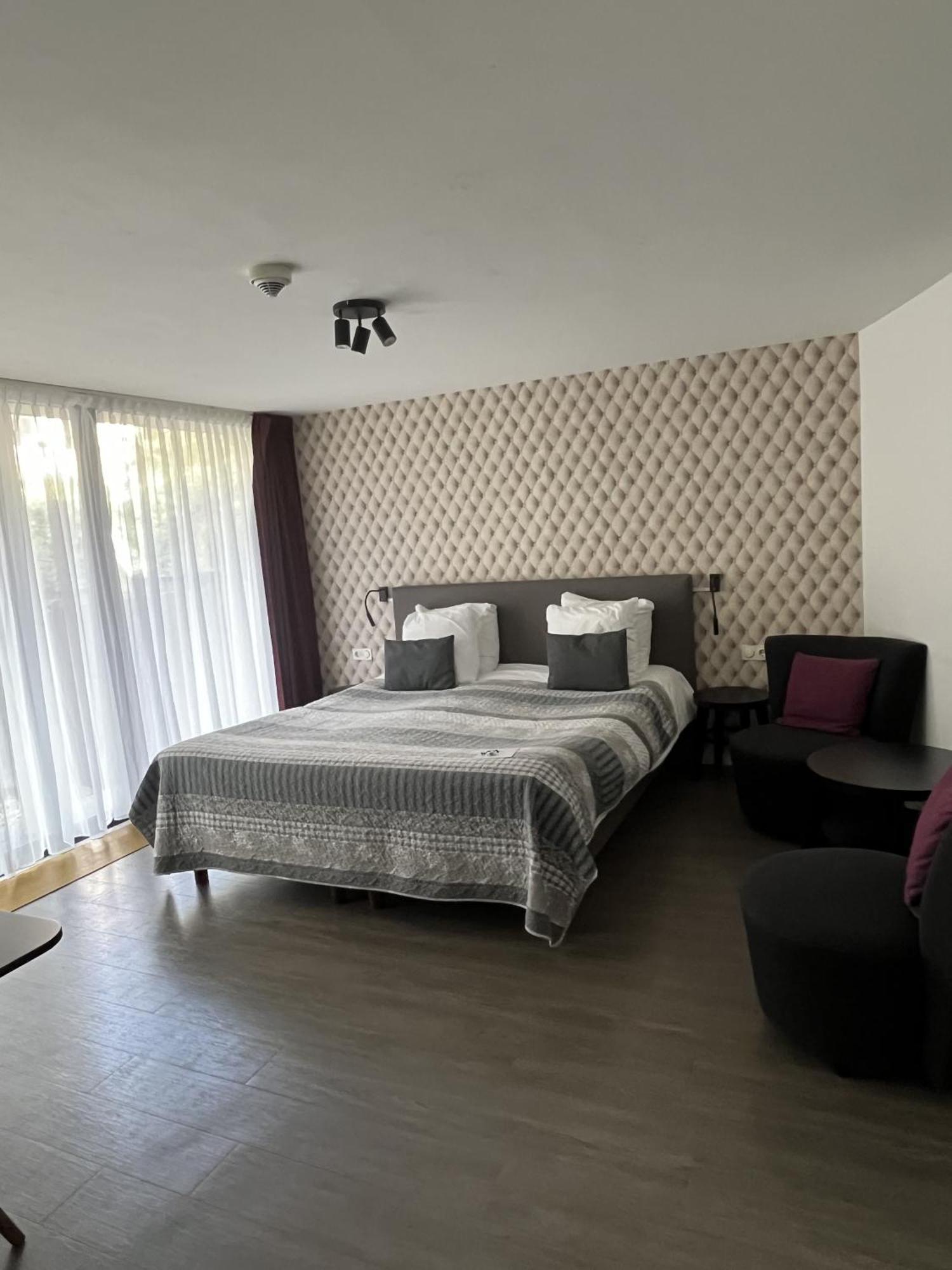 Hampshire Hotel - 'S Gravenhof Зутфен Екстериор снимка